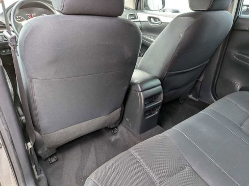 Used 2017 Nissan Sentra S FWD image 16