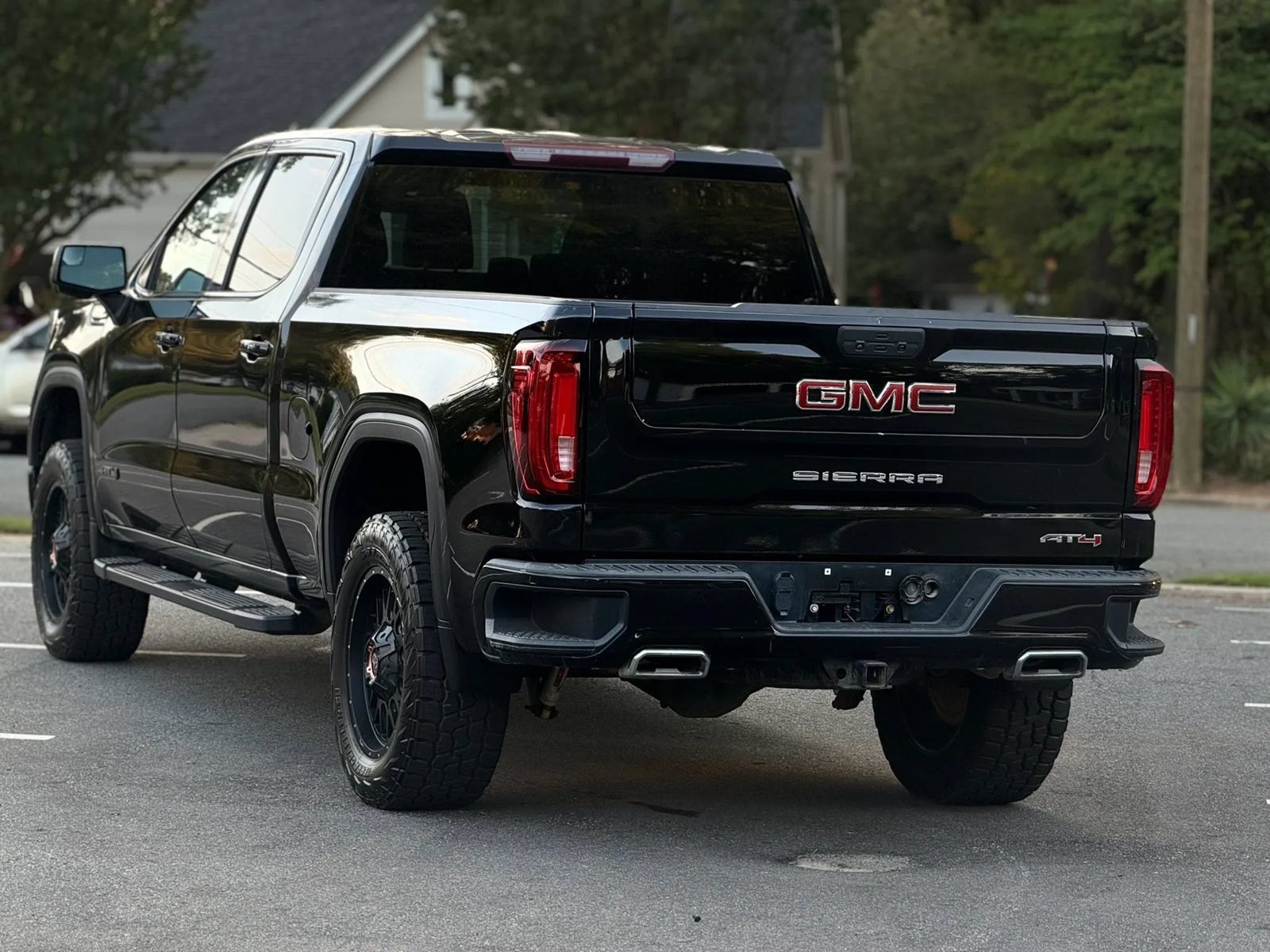 Used 2021 GMC Sierra 1500 AT4 AWD/4WD image 5