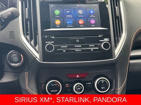 Used 2022 Subaru Crosstrek 2.0i Premium w/ Moonroof Package image 11