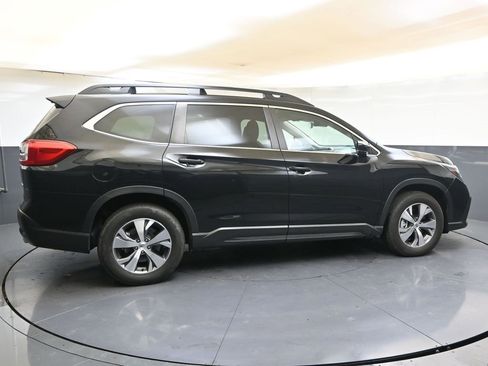 Used 2024 Subaru Ascent Premium w/ Convenience Package image 6