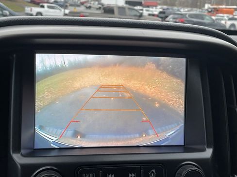 Used 2017 Chevrolet Colorado Z71 image 44