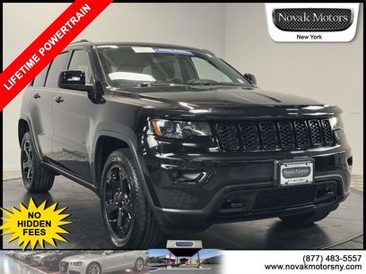 Used 2018 Jeep Grand Cherokee Laredo