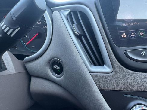 Used 2020 Chevrolet Malibu LS FWD image 35