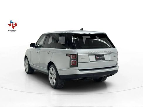 Used 2019 Land Rover Range Rover Supercharged image 4