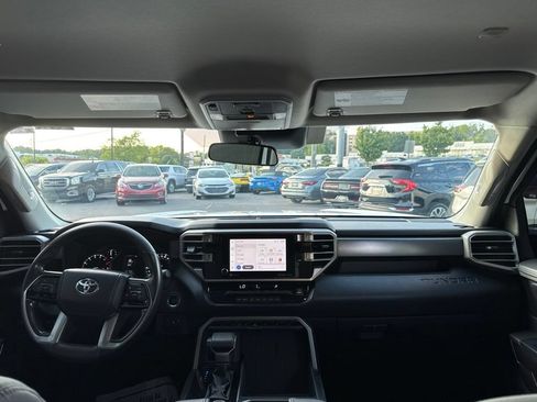 Used 2023 Toyota Tundra SR5 w/ SR5 Convenience Package AWD/4WD image 18