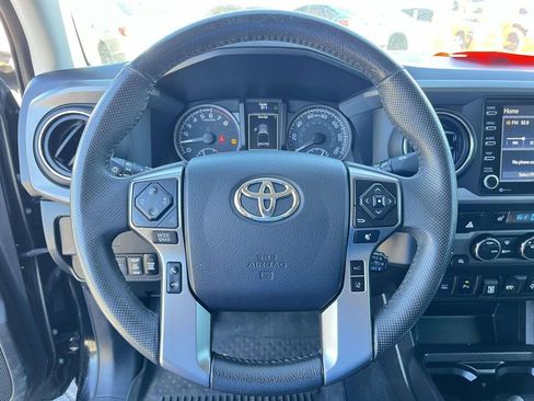 Used 2021 Toyota Tacoma SR5 image 16