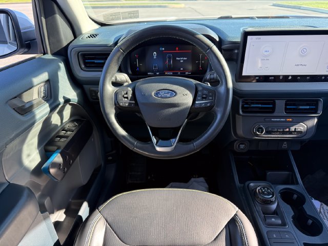 Used 2025 Ford Maverick Lobo AWD/4WD image 21