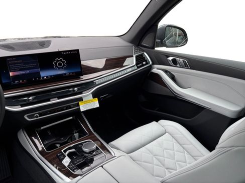 New 2026 BMW X5 xDrive40i image 25