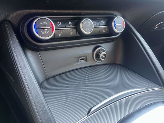 Used 2021 Alfa Romeo Stelvio Ti Sport AWD/4WD image 29
