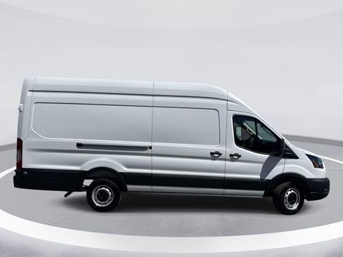 New 2026 Ford Transit 250 148 High Roof Extended image 3