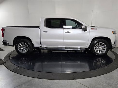 Used 2022 Chevrolet Silverado 1500 LTZ w/ Safety Package II image 7