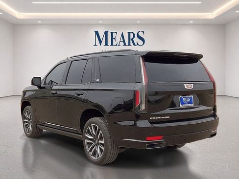Used 2021 Cadillac Escalade Sport Platinum AWD/4WD image 3