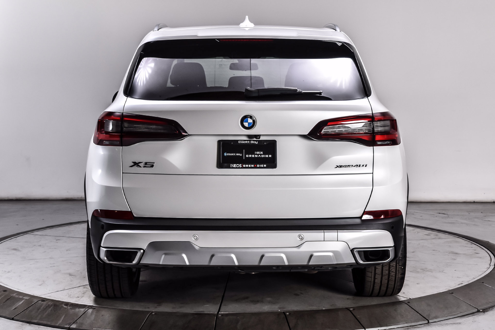 Used 2022 BMW X5 xDrive40i w/ Premium Package AWD/4WD image 6