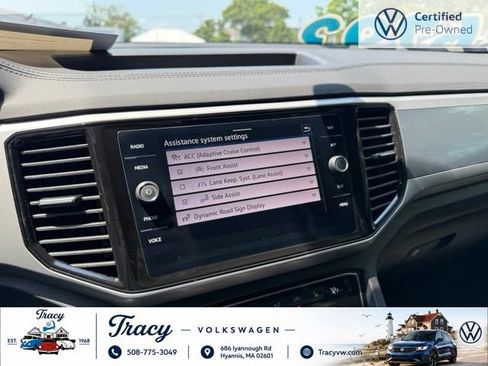Certified 2023 Volkswagen Atlas Cross Sport SEL AWD/4WD image 17