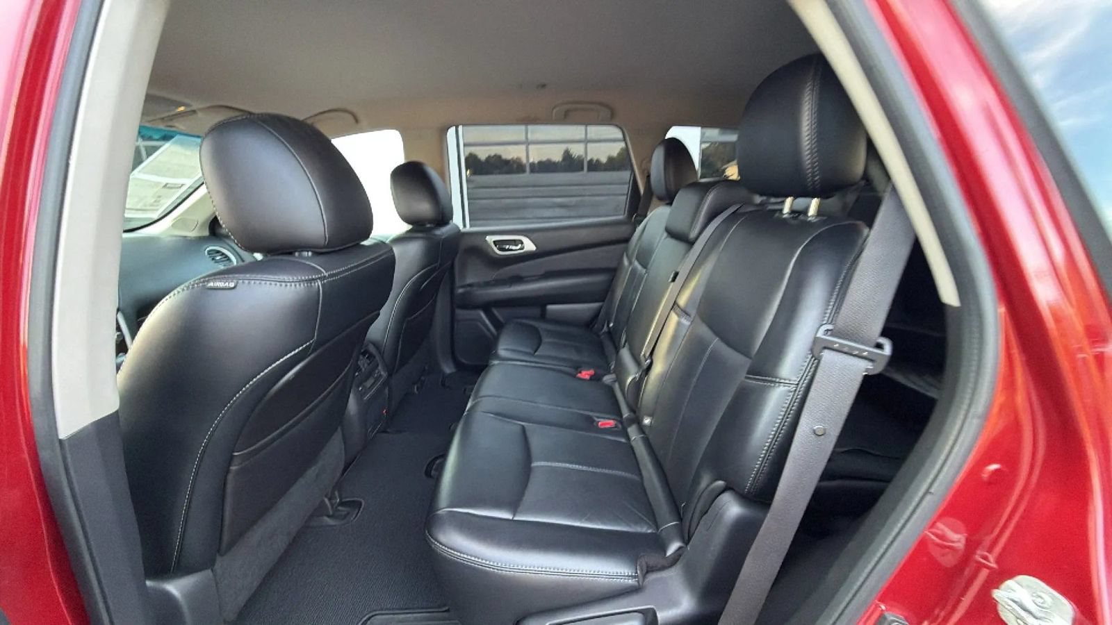 Used 2014 Nissan Pathfinder SL w/ SL Tech Package AWD/4WD image 46