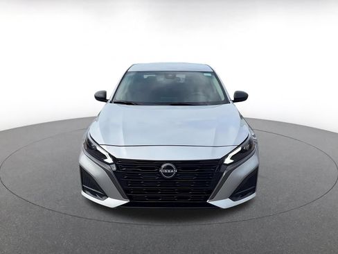 Used 2026 Nissan Altima 2.5 SV FWD image 3
