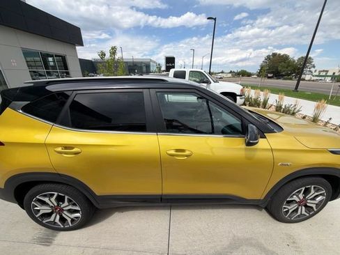 Certified 2021 Kia Seltos S AWD/4WD image 3