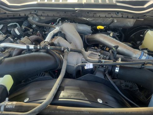 Used 2020 Ford F350 Lariat w/ Lariat Value Package AWD/4WD image 22