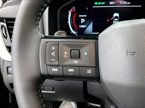 New 2025 Nissan Rogue SL AWD/4WD image 21