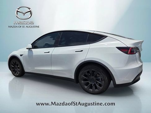 Used 2021 Tesla Model Y Long Range AWD/4WD image 4