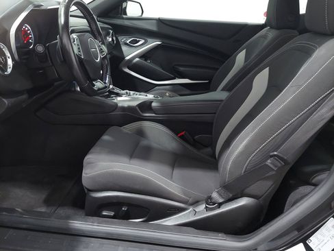Used 2018 Chevrolet Camaro LT w/ RS Package RWD image 11