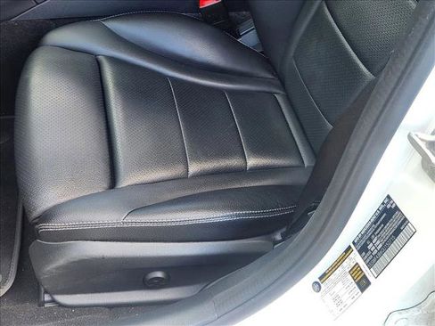 Used 2016 Mercedes-Benz C 300 Sedan image 8