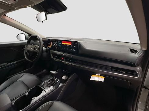 New 2026 Kia K4 GT-Line Turbo FWD image 28