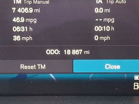 Used 2023 Volvo XC60 T8 Ultimate w/ Climate Package AWD/4WD image 13