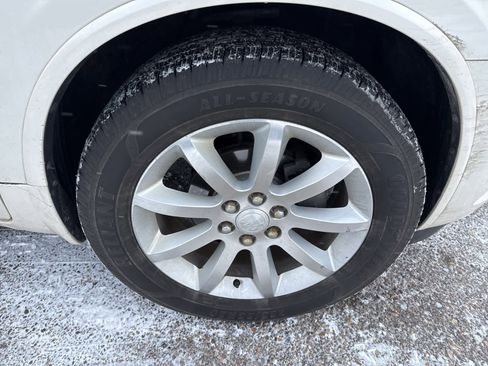 Used 2014 Buick Enclave Premium w/ Trailering Provision Package image 5