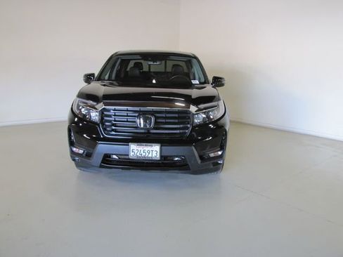 Certified 2023 Honda Ridgeline RTL-E image 2