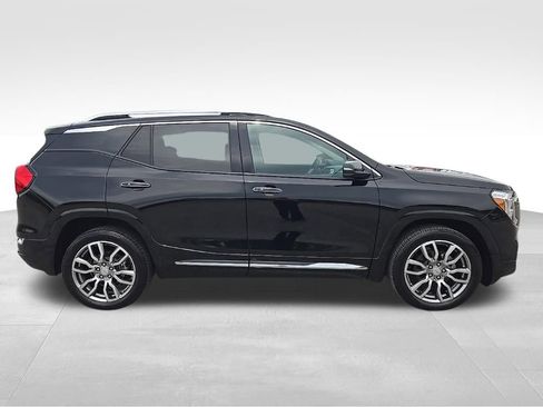 Used 2024 GMC Terrain Denali AWD/4WD image 13