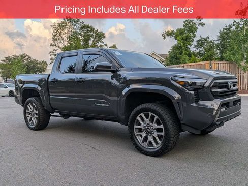 Certified 2025 Toyota Tacoma SR5 RWD image 2