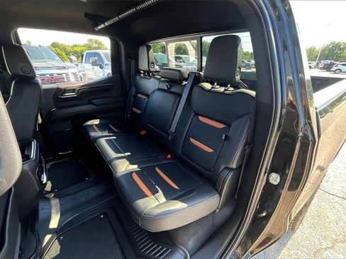 Used 2023 GMC Sierra 1500 AT4 w/ AT4 Preferred Package image 23