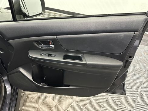 Used 2014 Subaru Crosstrek 2.0i Limited image 14