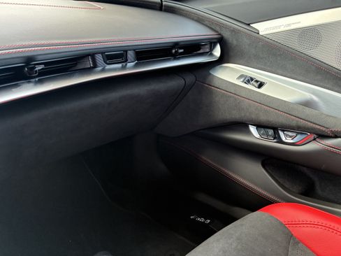 Used 2026 Chevrolet Corvette Z06 RWD image 34