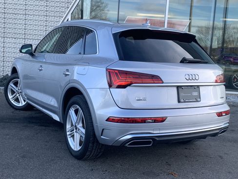 Certified 2023 Audi Q5 e Premium Plus w/ Premium Plus Package AWD/4WD image 3
