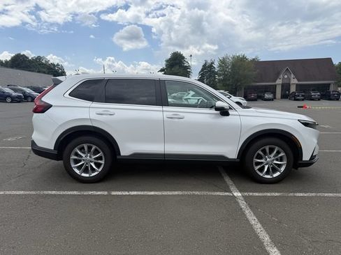 Used 2024 Honda CR-V EX image 8