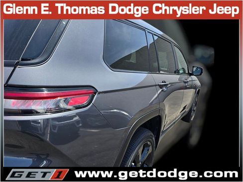Certified 2022 Jeep Grand Cherokee L Laredo AWD/4WD image 12