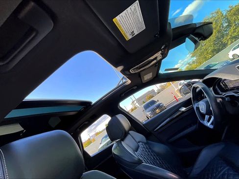 Used 2020 Audi SQ5 Prestige w/ Prestige Package image 24