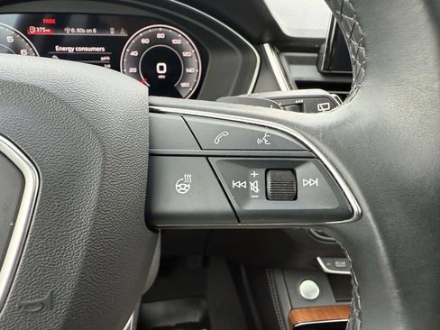 Used 2023 Audi Q5 2.0T Prestige w/ Prestige Package AWD/4WD image 21
