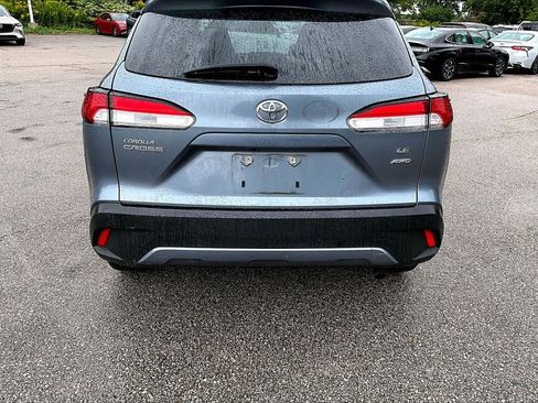 Used 2023 Toyota Corolla Cross LE w/ Moonroof Package AWD/4WD image 10
