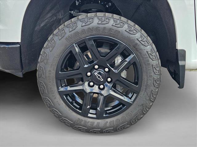 Used 2024 Chevrolet Silverado 1500 LT Trail Boss w/ Protection Package AWD/4WD image 24