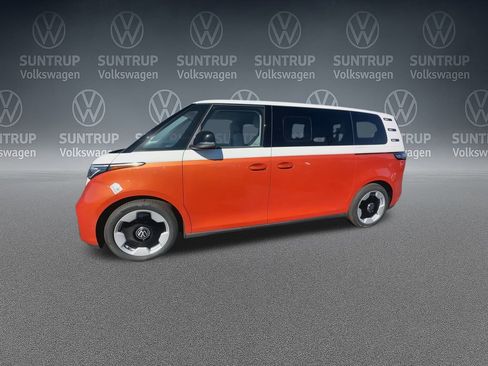 New 2025 Volkswagen ID. Buzz Pro S Plus RWD image 9