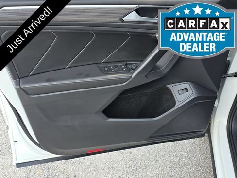 Used 2024 Volkswagen Tiguan SEL R-Line AWD/4WD image 35