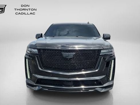 Used 2023 Cadillac Escalade V AWD/4WD image 8