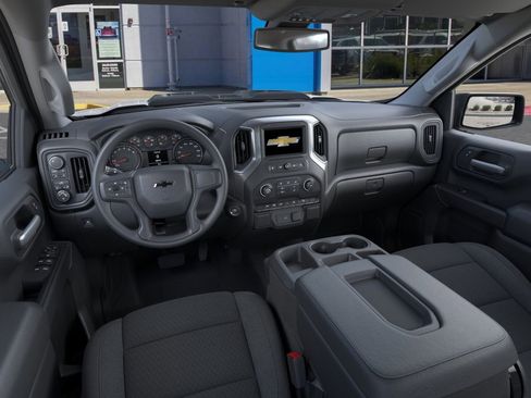 New 2026 Chevrolet Silverado 1500 Custom Trail Boss w/ LPO, Dark Essentials Package AWD/4WD image 16