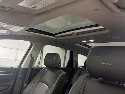 Certified 2021 Buick Enclave Avenir w/ Avenir Technology Package AWD/4WD image 19