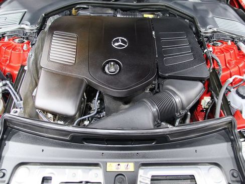 Certified 2023 Mercedes-Benz C 300 4MATIC Sedan image 31