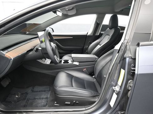 Used 2023 Tesla Model 3 Standard Range RWD image 11