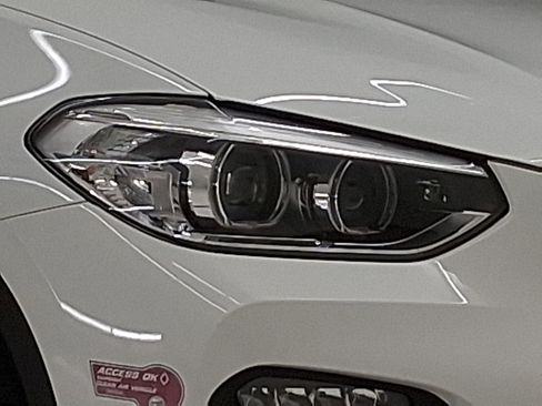 Used 2021 BMW X3 xDrive30e w/ Convenience Package image 9